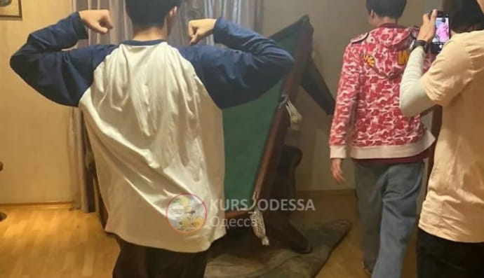 На одещині підлітки розторощили орендований будинок