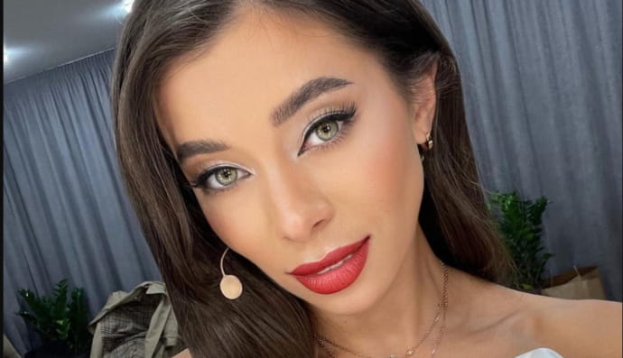 Анна Неплях