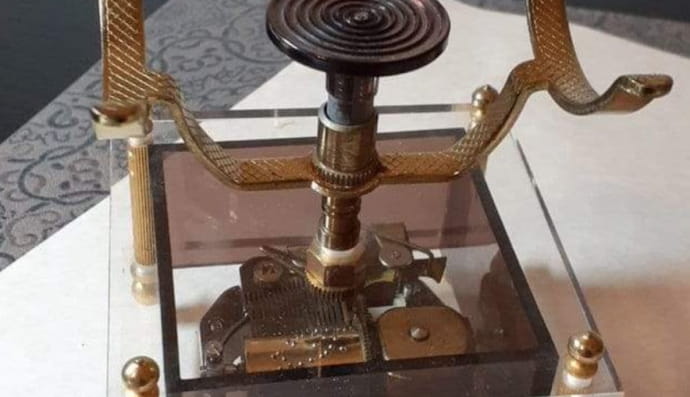 Музична скринька для телефону