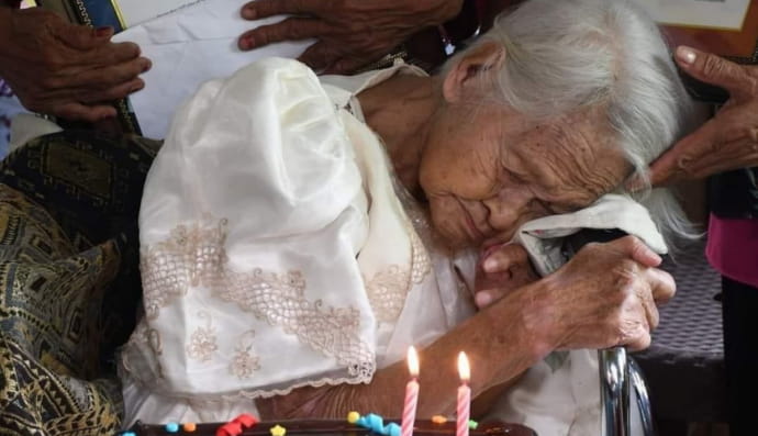на Филиппинах умер самый старый человек в мире