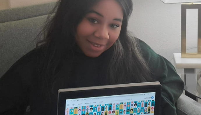 Художница заработала около $6 млн на NTF-портретах