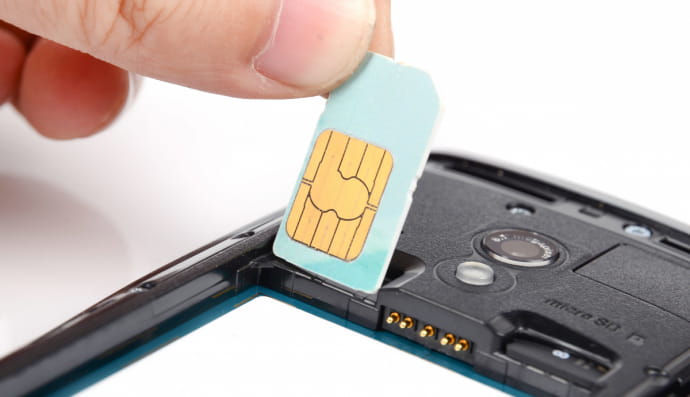 Мобильный телефон