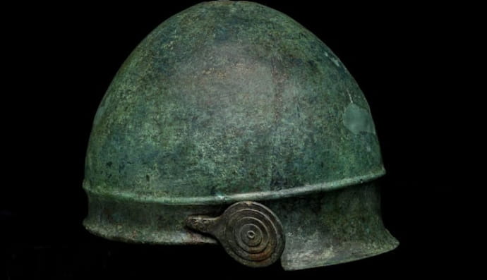 Этрусский шлем