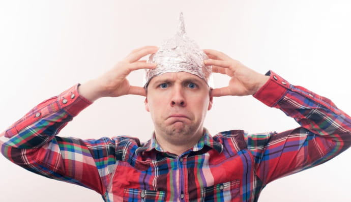 Шапочка із фольги