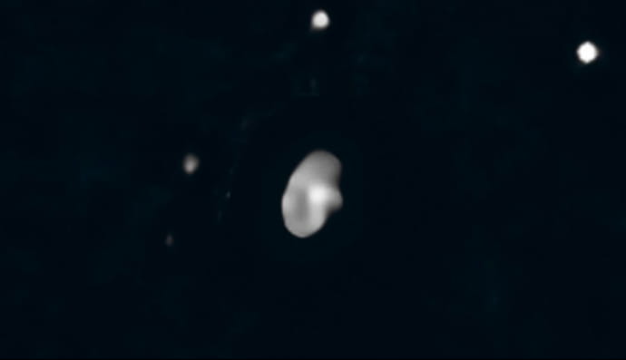 Астероїд з трьома супутниками