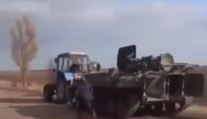 Цигани з Херсонщини викрали танк окупантів