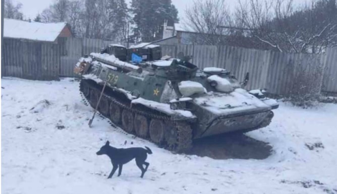 Российские оккупанты покидали свою технику на Харьковщине