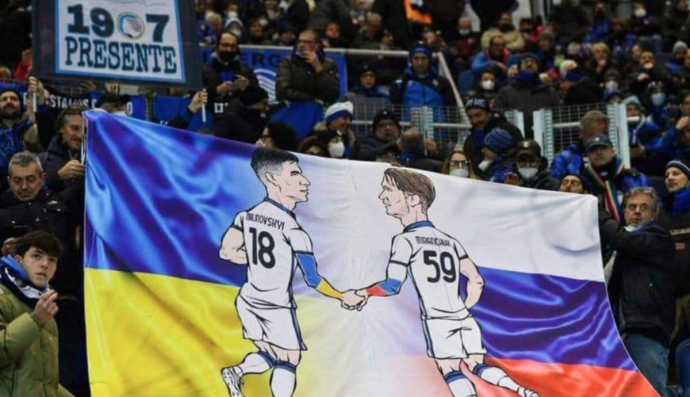 плакат "дружби" росіян та українців