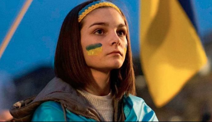 Журнал ELLE Франция посвятил обложку Украине