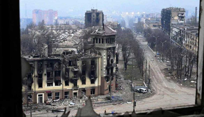 В блокадном Мариуполе не хватает врачей и лекарств