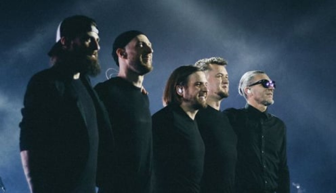 "Без обмежень" 