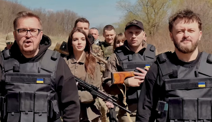 Фрагмент кліпу 