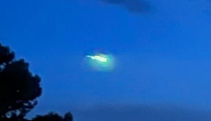 Метеорит над Великою Британією