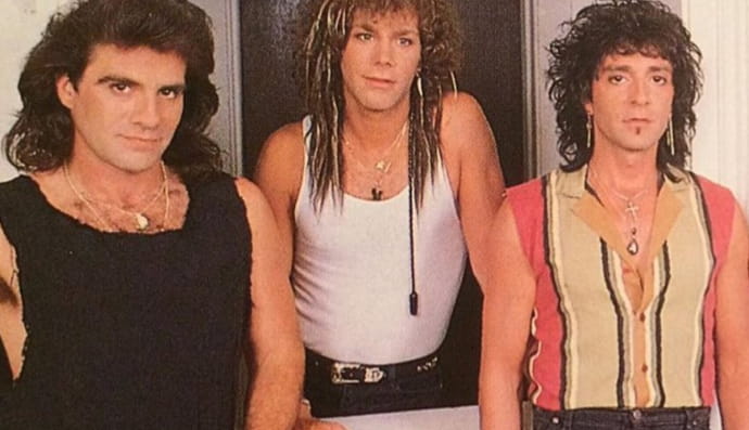 Учасники гурту Bon Jovi, де Алек Джон Сач праворуч