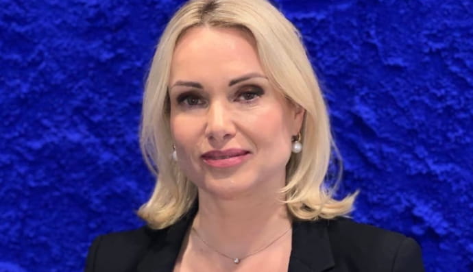 Марина Овсянникова