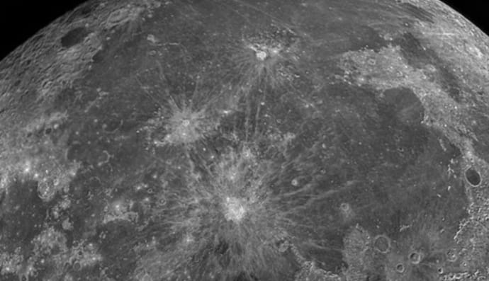 В NASA показали место столкновения ракеты с Луной