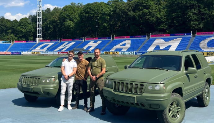 Автомобілі 