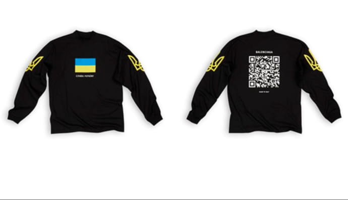 Бренд Balenciaga випустив світшот на підтримку України