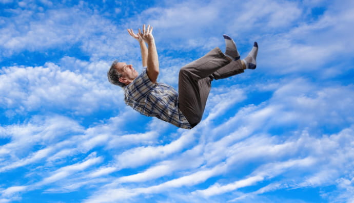 Чоловік падає з неба