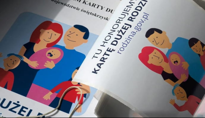 Карта Великої Родини у Польщі