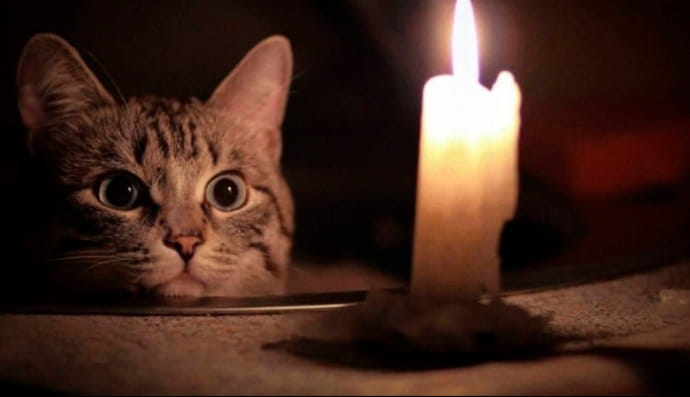 Свічка, світло