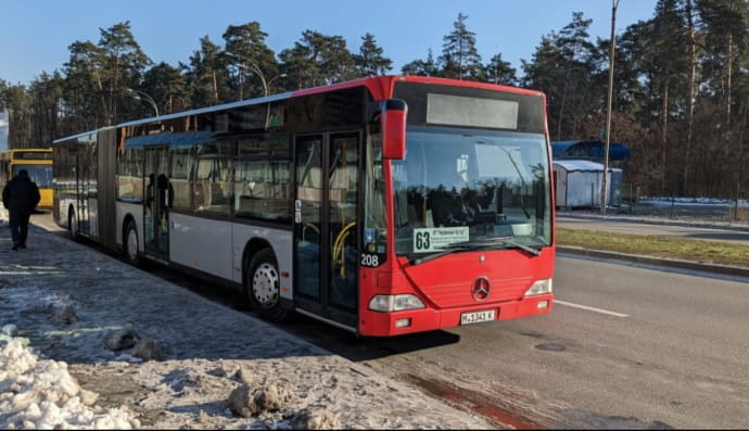 У Києві помітили автобуси з німецькими номерними знаками