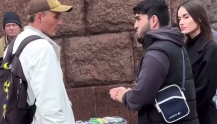 Фрагмент відео