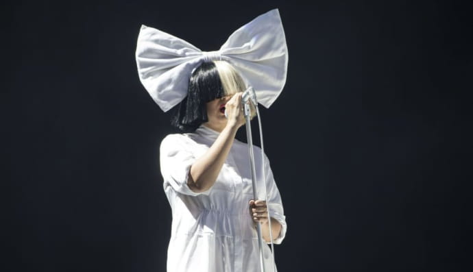 Співачка Sia