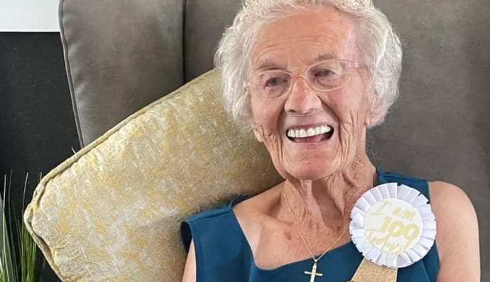 Беатрис Питерс