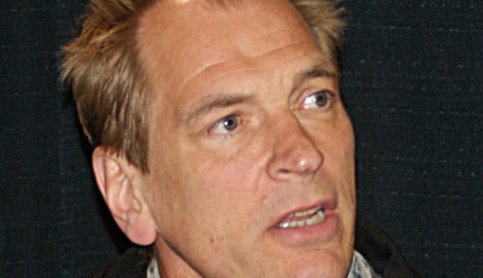 Джуліан Сендз 