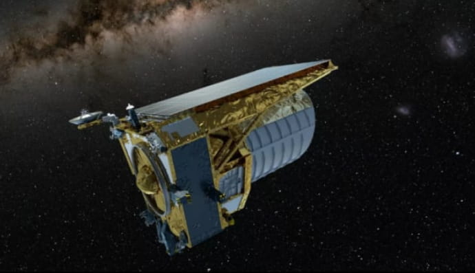 Космический зонд Euclid наделал первые снимки галактик