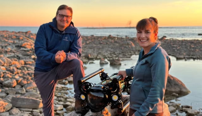 Відкриття подружжя