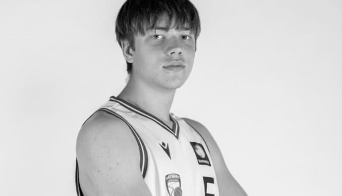 Артем Козаченко