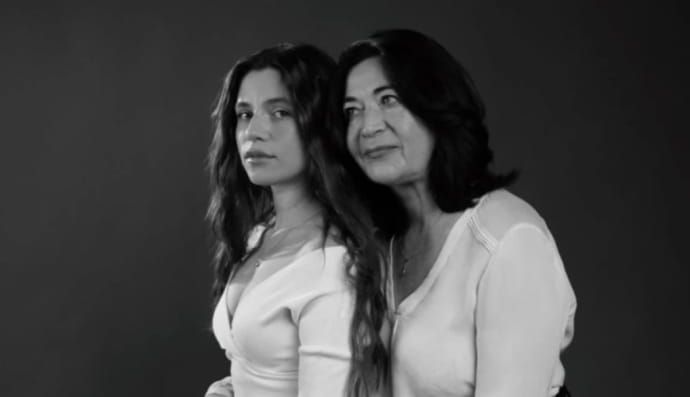 Христина Соловий с мамой