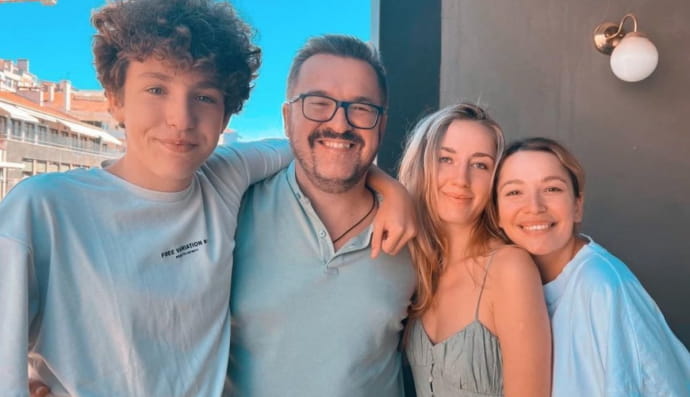 Александр Пономарев с детьми