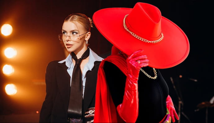 Маша Кондратенко и Klavdia Petrivna