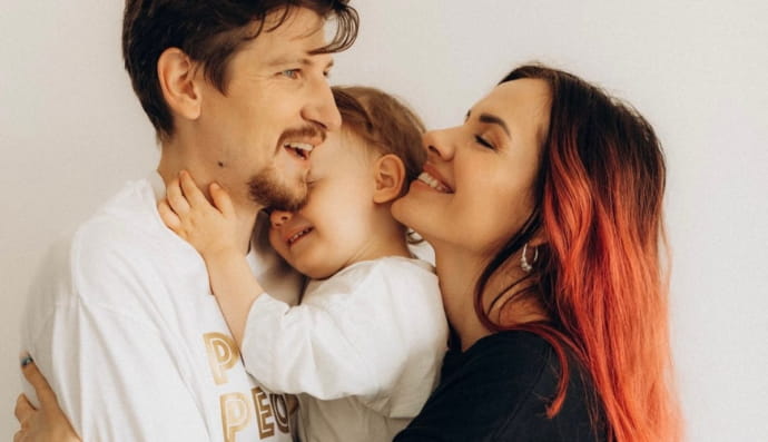 Співачка MamaRika з родиною