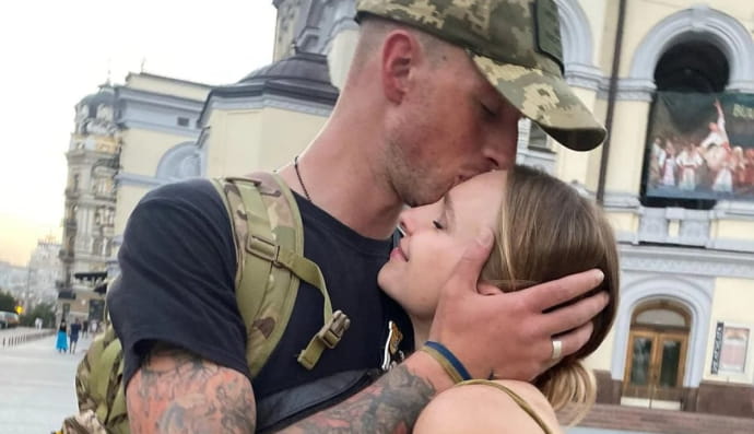 Анна Опанасюк з коханим 