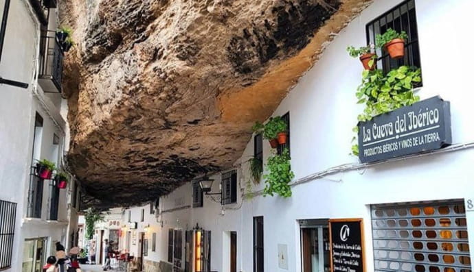 Shade Street, Setenil de las Bodegas