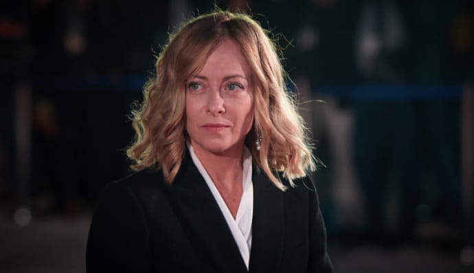 Джорджа Мелоні