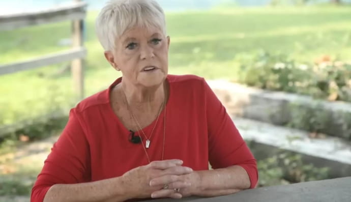 История Шарлотты Голмс