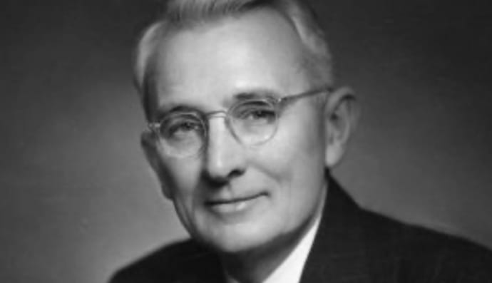 Дейл Карнегі