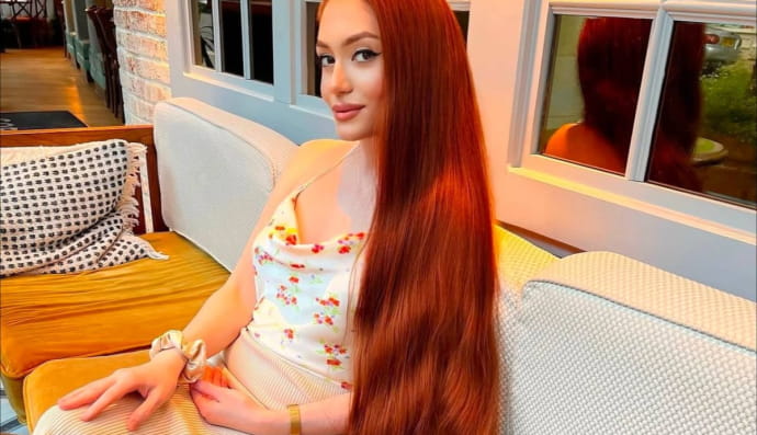 "Британська рапунцель" Жасмін