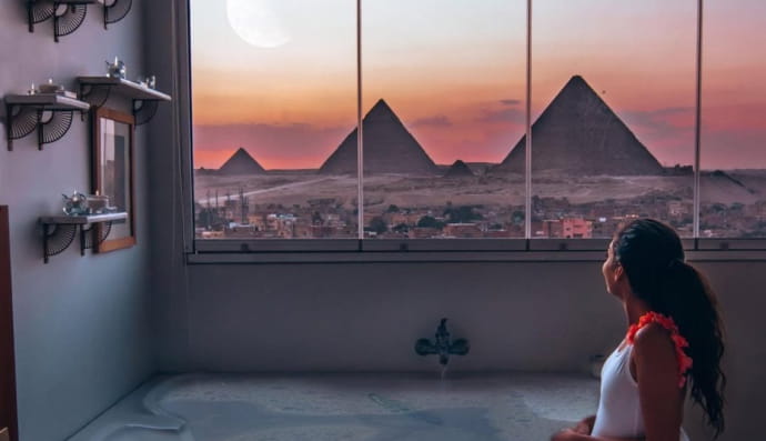 Кімната з видом на Єгипет
