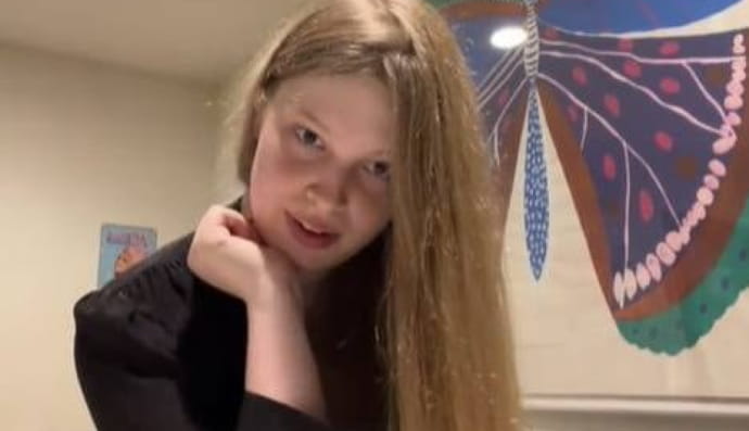 Дочка Ілона Маска 