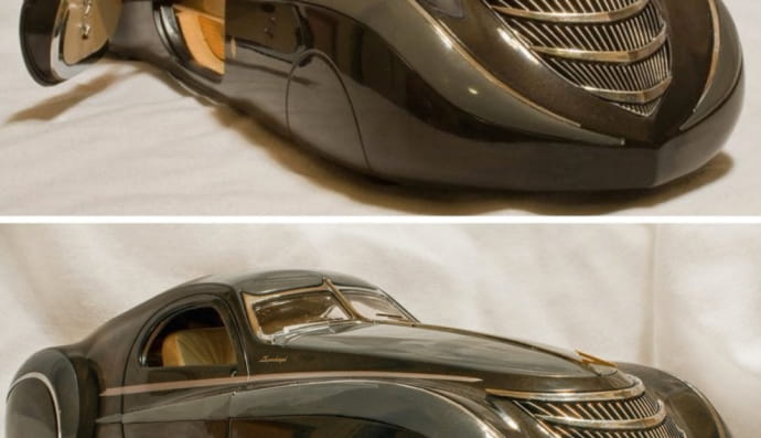 Duesenberg Coupé Simone. Роскошный автомобиль, первоначально предназначенный для дебюта на Всемирной выставке в Нью-Йорке в 1939 году, был прерван второй мировой войной, и он был окончательно потерян. В 1998 году была выпущена модель в масштабе 1:24, а за