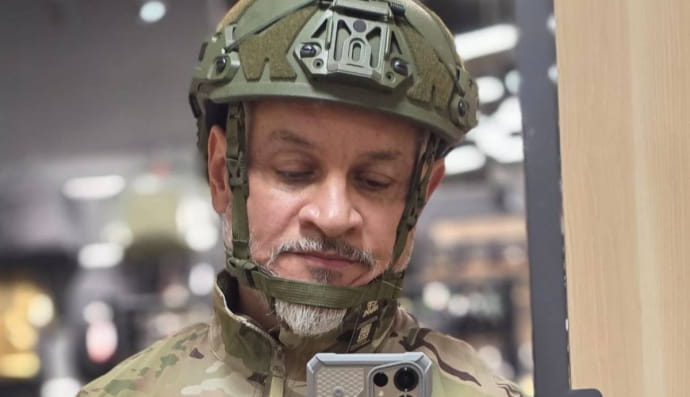 Ектор Хіменес-Браво