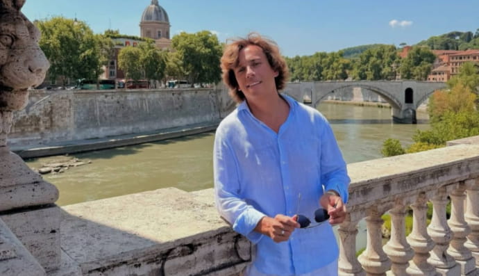 Маским Галкін