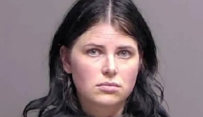 У США затримали жінку, яка видавала себе за медсестру 