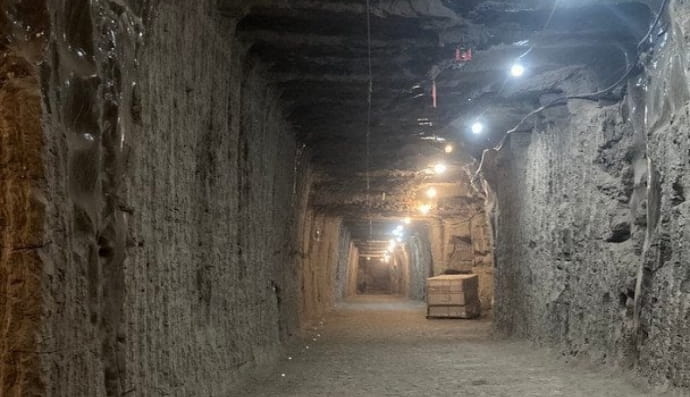 Пермафростовмый тоннель Корпуса инженеров армии США возле Фербенкса, Аляска.